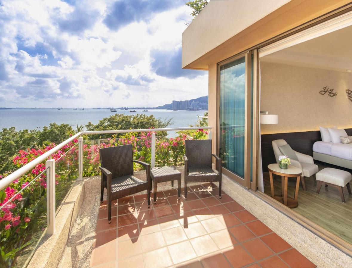 Hong Kong Gold Coast Hotel Екстериор снимка Deluxe Ocean View Room