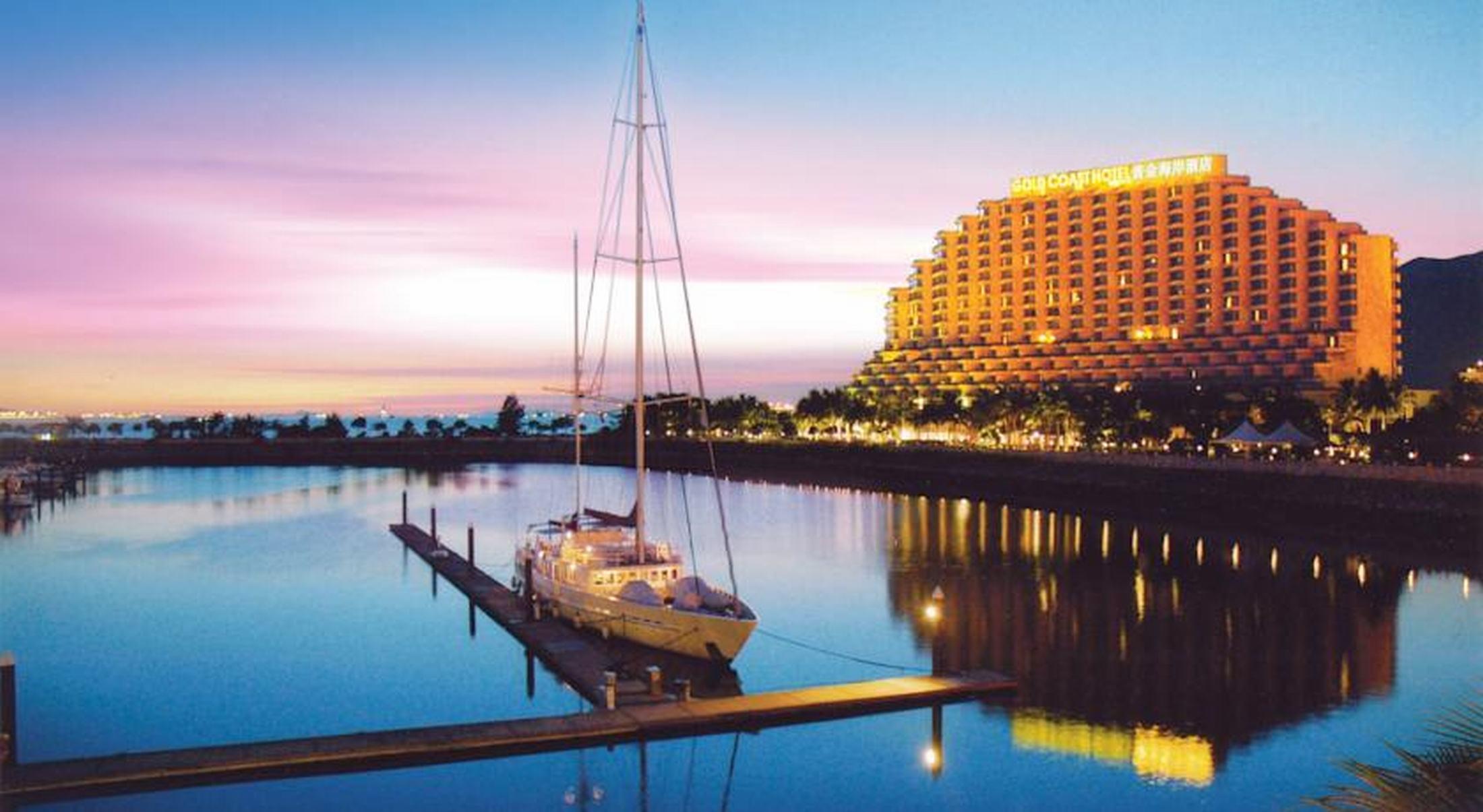 Hong Kong Gold Coast Hotel Екстериор снимка The Royal Cliff Beach Hotel