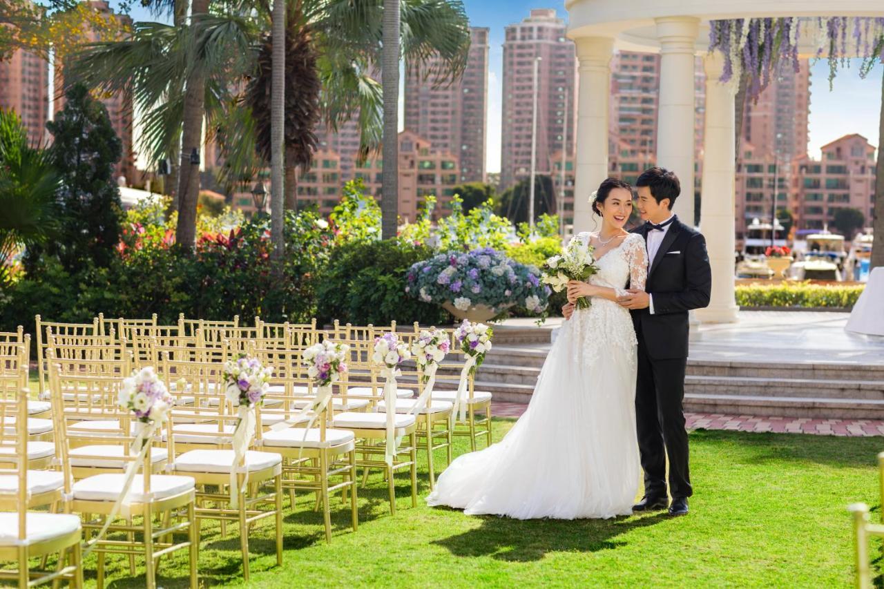 Hong Kong Gold Coast Hotel Екстериор снимка Wedding at the Hotel